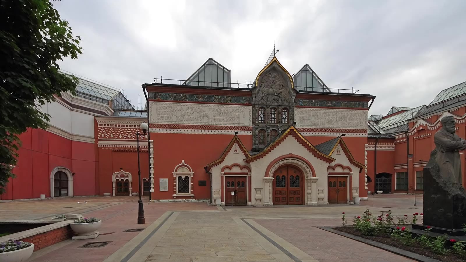 The building of Tretyakov Gallery